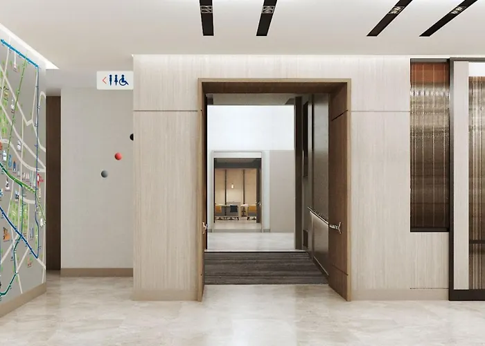 Hotel Express & Sukhumvit Asoke By Ihg 4*