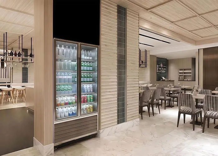 Hotel Express & Sukhumvit Asoke By Ihg Bangkok