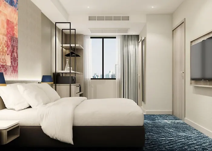 Express & Sukhumvit Asoke By Ihg Bangkok