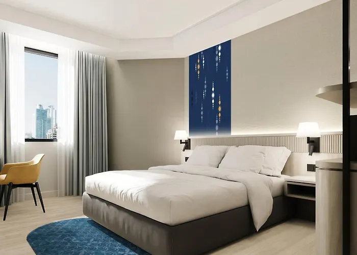 Express & Sukhumvit Asoke By Ihg